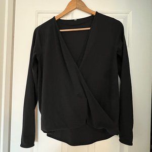 Lululemon Full Freedom Long Sleeve Yoga Wrap Shirt - Size 6